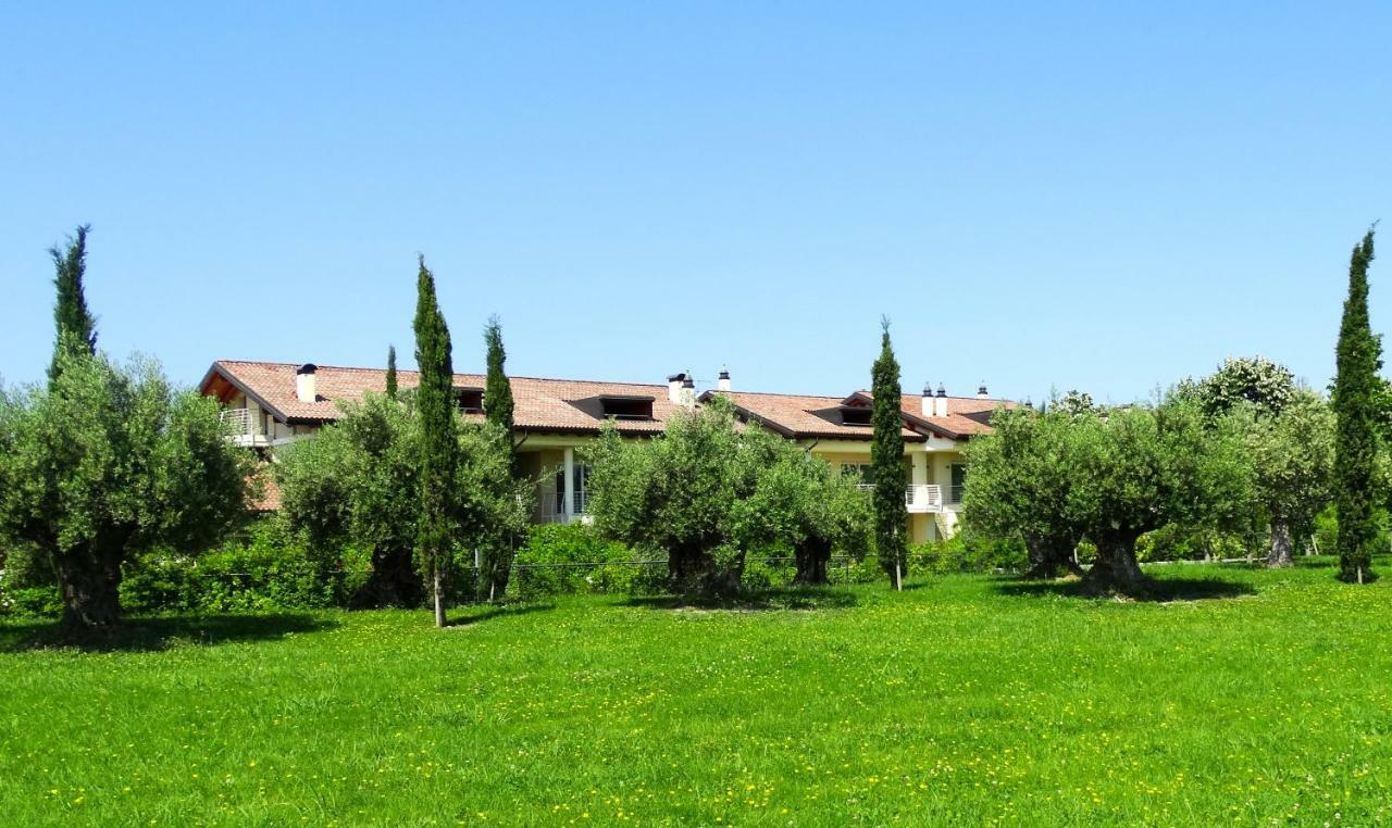 Phoenix Garda Hills Sirmione Exteriör bild